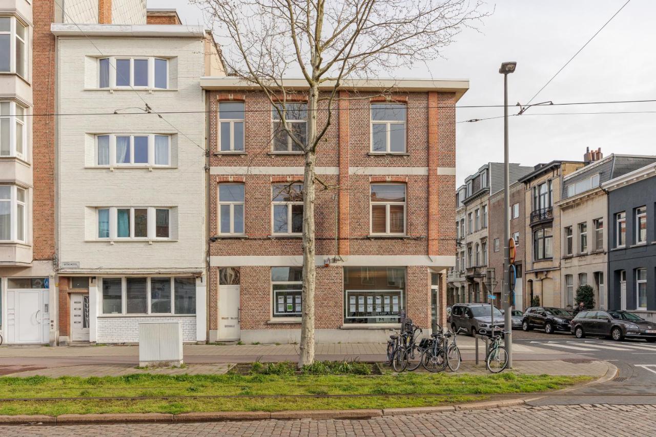 Surprimo - Gerenoveerd Appartement Antwerpen Exterior foto